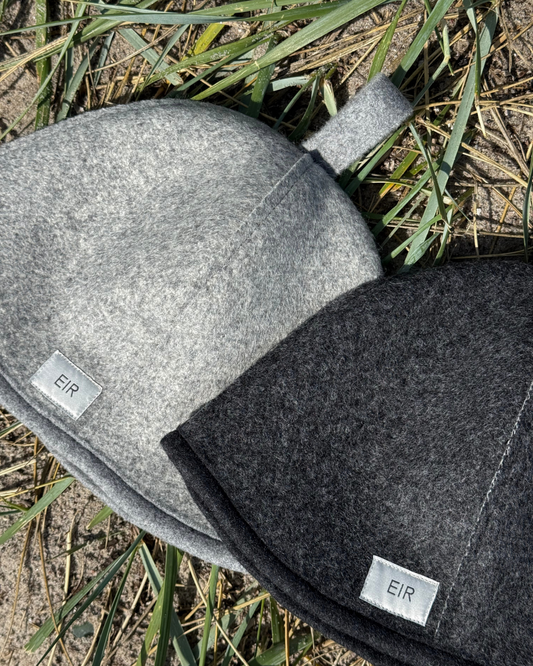 EIR_studio_sauna_hat_in_light_and_dark_grey-virgin-wool
