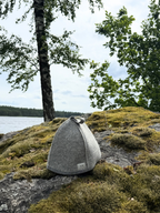EIR studio lysegraa saunahue i naturen
